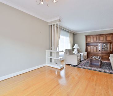 For Lease - 261 Epsom Downs Drive Unit# Main, Toronto, Ontario - Photo 4