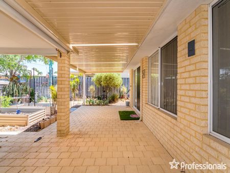 111 Coolamon Boulevard, Ellenbrook WA 6069 - Photo 2