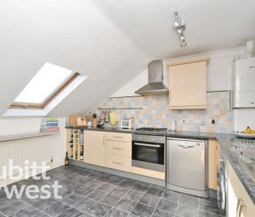 2 bedroom apartment to rent - Photo 6