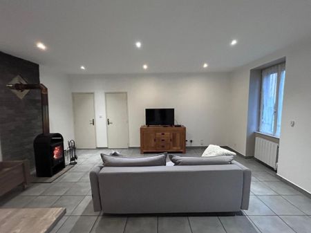 Location Appartement 2 pièces 60m² ROANNE 42300 - Photo 3