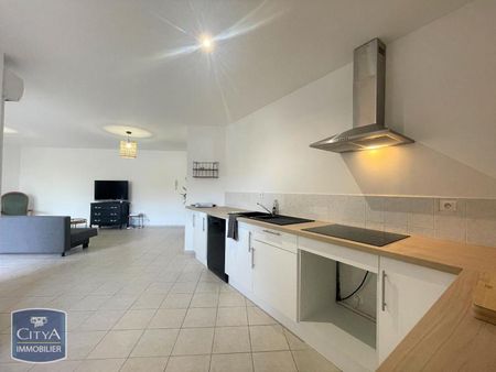 Location Appartement 3 pièces 70m² SORGUES 84700 - Photo 4
