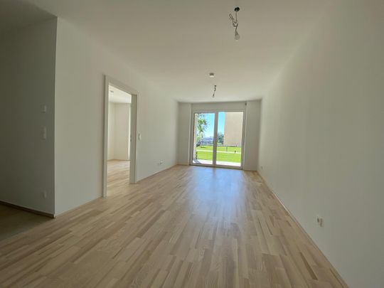 Lichtdurchflutetes Wohnen: 2-Zimmer-Wohnung mit Großem Balkon für Lebensqualität im Freien - Top 336 - Photo 1
