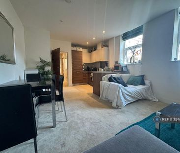 1 bedroom flat to rent - Photo 2