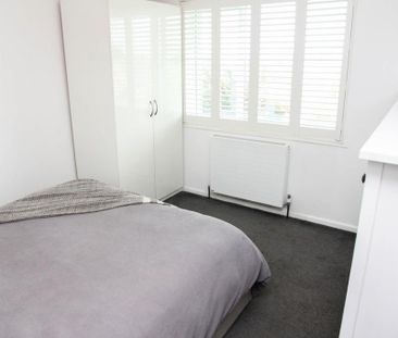 3 bedroom bungalow to rent - Photo 5