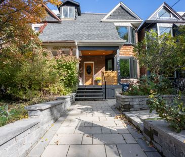 For Lease - 231 Havelock Street, Toronto, Ontario - Photo 1