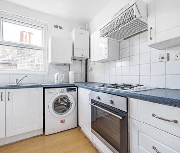 3 bedroom apartment to rent - Photo 4