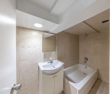 For Lease - 1366 Davenport Road Unit# Lower, Toronto, Ontario - Photo 1