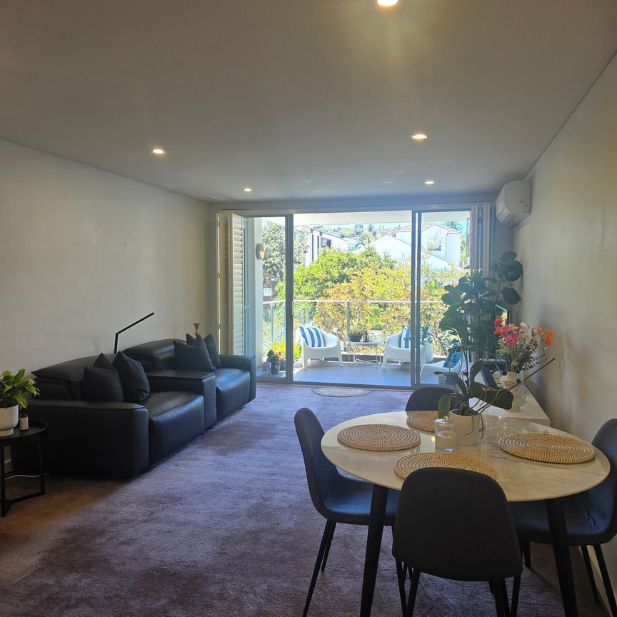 Bondi Beach - Photo 1