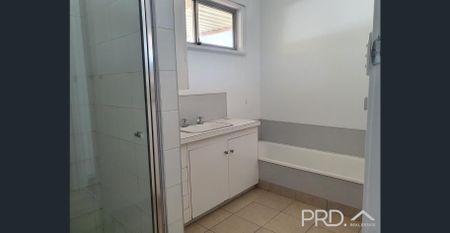 3 BEDROOM FAMILY HOME - MILDURA SOUTH - Photo 3