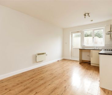 Boverton Road, - Photo 3