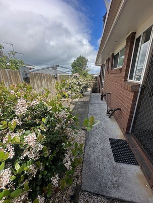 Three Bedroom unit - Photo 1