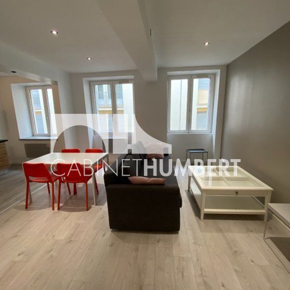 Location Appartement 3 pièces Meublé 78m² ST ETIENNE 42000 - Photo 1