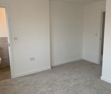 Alder Close - Photo 5