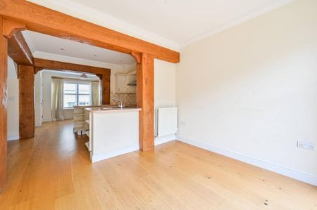 4 bedroom house to rent - Photo 4