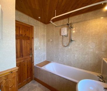 4 Edenvale Court, Lisburn, BT28 2RL - Photo 6