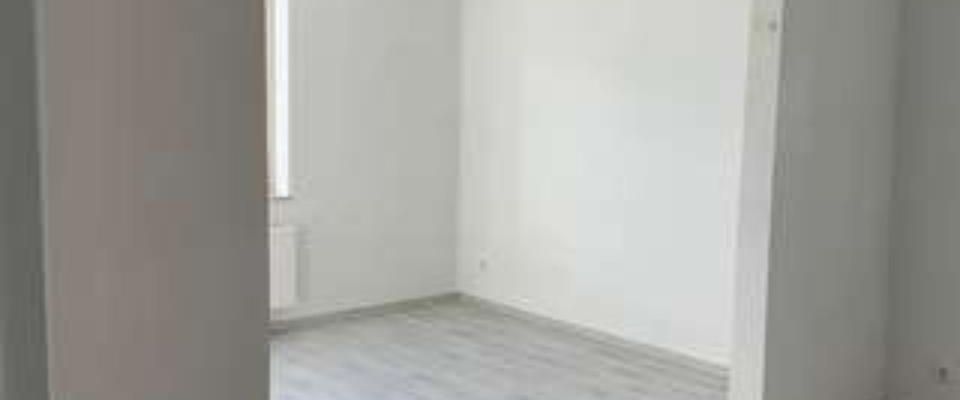 Schöne 3,5 -Zimmer-Wohnung zur Miete in Ichenhausen - Photo 1