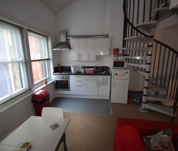 Studio to rent - Photo 3