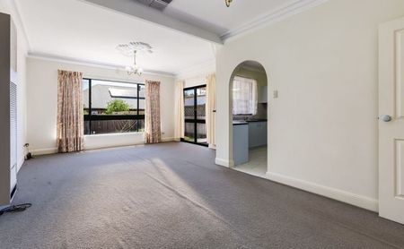 4 Ellerslie Street, Kensington Gardens - Photo 2