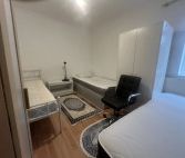 35 Taunton Way, Stanmore - Photo 3