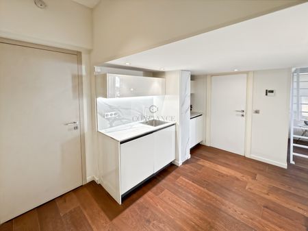 Location Appartement 3 pièces 47m² NICE 06000 - Photo 5