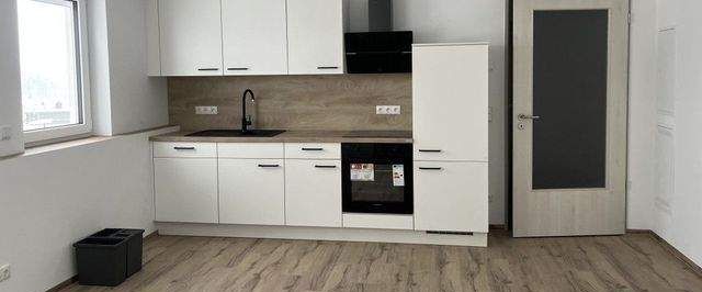 Charmante 2-Zimmerwohnung unterm Dach! Erstbezug nach hochwertiger Sanierung! - Foto 1