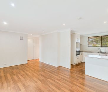 PRIVATE REAR DUPLEX IN RIVERSIDE STREET - Photo 4