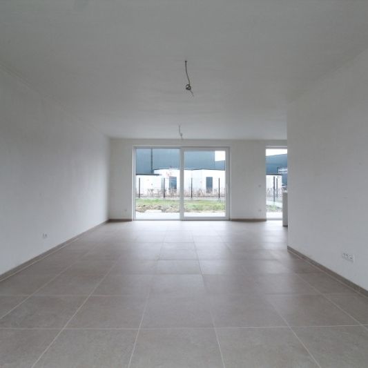 Energiezuinige nieuwbouwwoning te huur in Roeselare - Photo 1