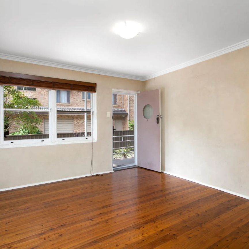 Beach side living - Photo 1