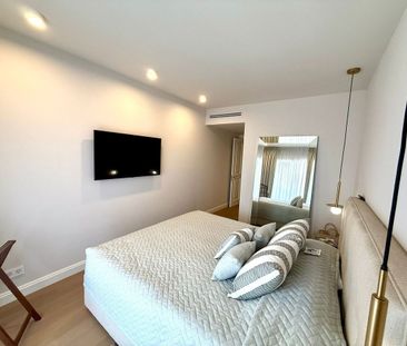 Apartment in Estepona, Costa del Sol - Photo 1