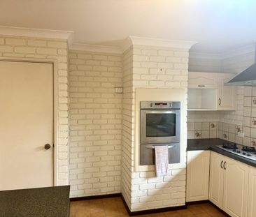 Fabulous Family Home - Photo 4