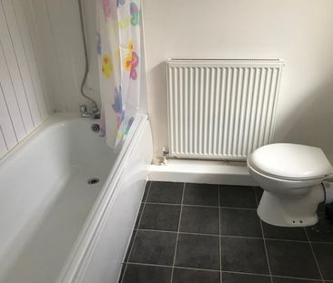 2 Bed Terraced House, Stonehill Street, L4 - Photo 5