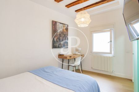 Penthouse for rent in Huertas - Cortes (Madrid) - Photo 2