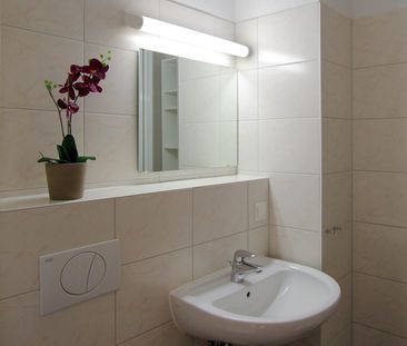 Zentraler geht es nicht ... Möbliertes Single-Apartment mitten in d... - Photo 2