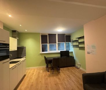 Te huur: Appartement Koninginneweg in Amsterdam - Foto 2