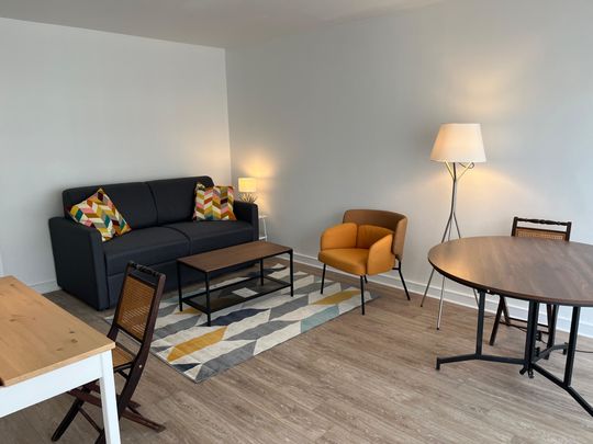 Location Appartement 1 pièce 31m² PARIS 17ème - Photo 1