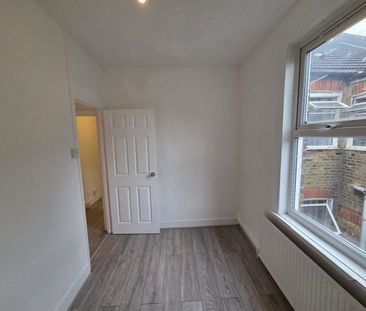 6 Bed Terraced House, Eve Road, N17 - Photo 5