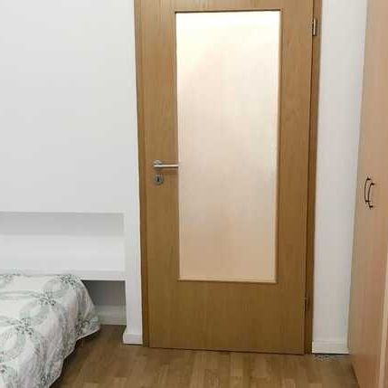 2 camere semidecomandate, parcare, zona UMF - Photo 1