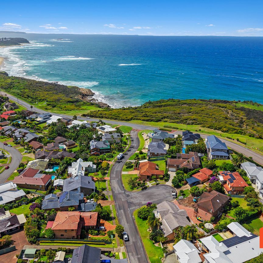 2 Gem Close, Caves Beach NSW 2281 - Photo 1