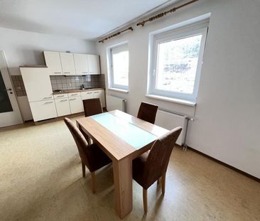 Möblierte Wohnung im Stadtzentrum für Senioren oder Studenten - Ber... - Photo 2