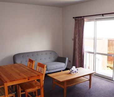 Semi Furnished Three Bedroom Home - Photo 4