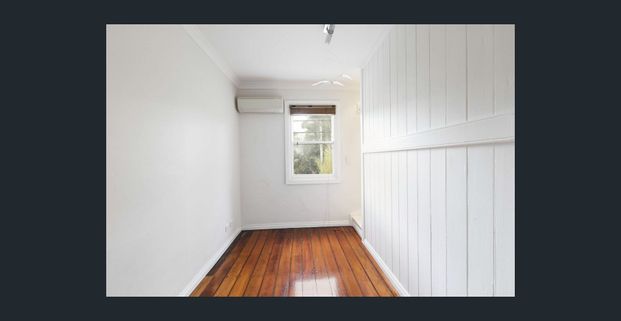 Unfurnished, original Victorian terrace - Photo 1