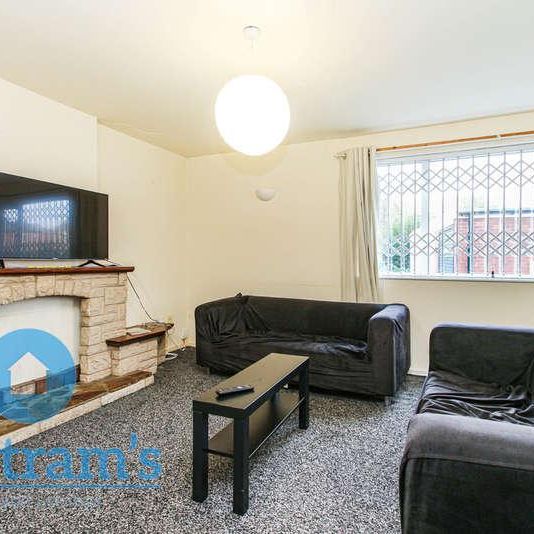 Wollaton Road, Wollaton, NG8 - Photo 1