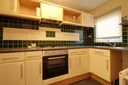Fredas Grove, Harborne, Birmingham - Photo 3