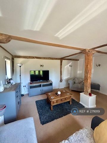 2 bedroom detached house to rent - Photo 2