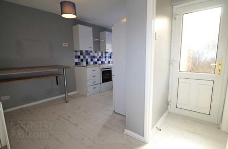 8 Anderson Crescent, Derry, Londonderry, BT47 2BY - Photo 4