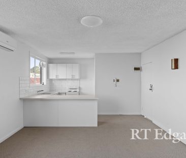 Thinking of selling? Contact our agent - Photo 5