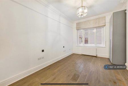 4 bedroom flat to rent - Photo 3