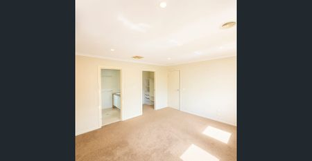 Move in before Christmas and enjoy a complimentary $100 Woolworths gift card as our welcome gesture. - Photo 3