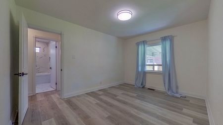 For Lease - 85 Churchill Avenue, Toronto, Ontario - Photo 5