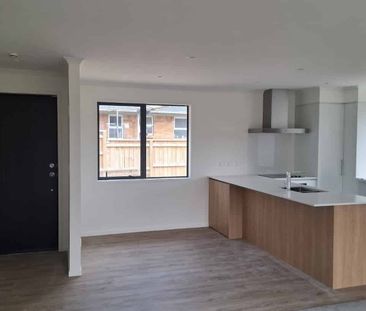 Brand New, Near Leamington Primary - Photo 1